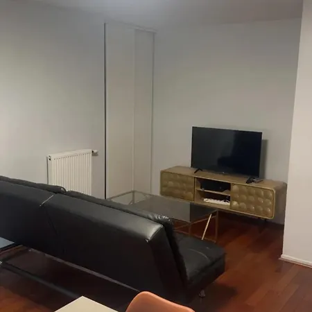Appartamento Confortable à Saint-denis - 70 M² Avec Balcon